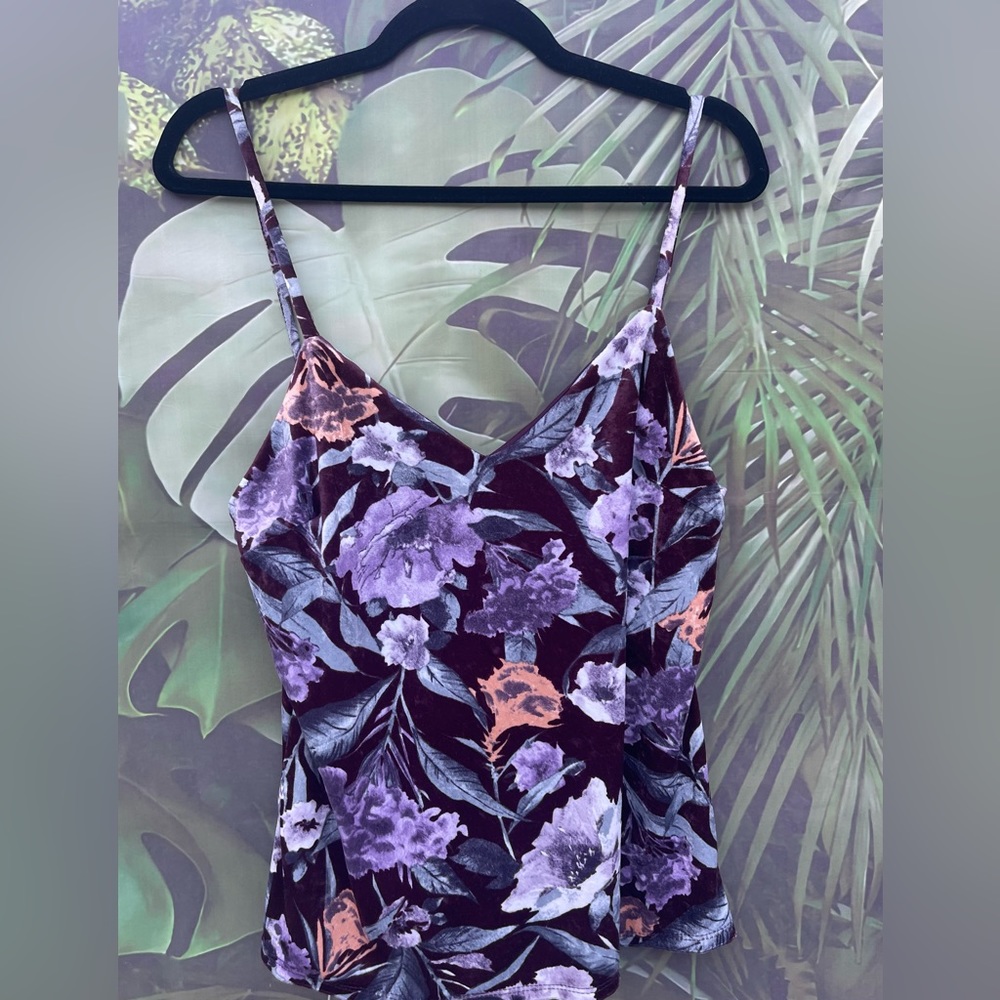 Small velvet tank top